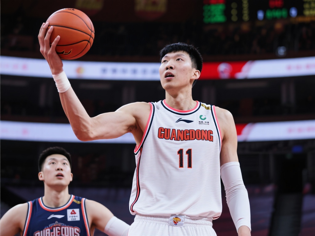 周琦5年后重夺CBA月最佳本土球员,职业生涯第三次获此殊荣 这种表现不仅帮助广东男篮在积分榜上稳坐前
